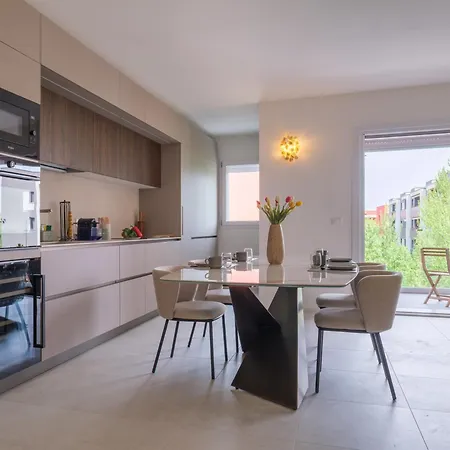 Casa Dell'avvocato By - Free Garage * Boloňa