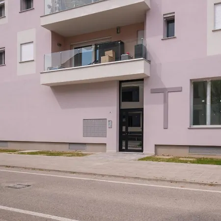 Apartament Casa Dell'avvocato By - Free Garage